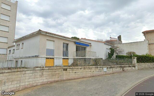 Façade : 45 boulevard de la Côte d'Argent, Royan