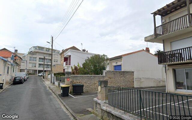 Façade : 13 rue Anatole France, Royan
